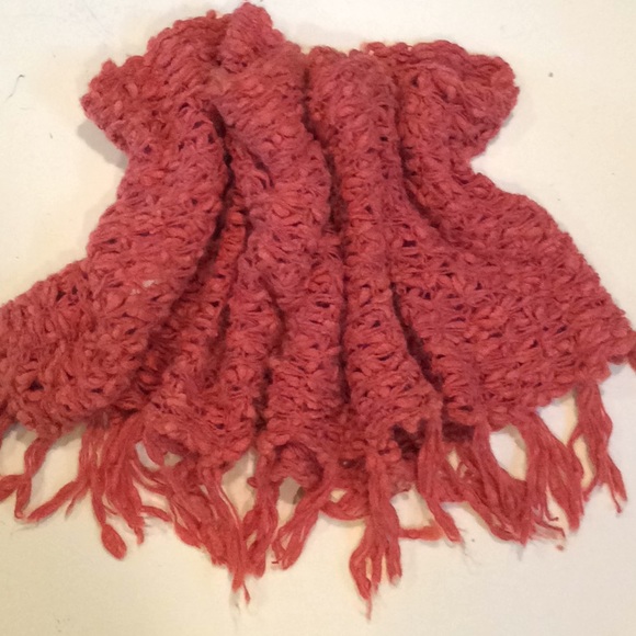 Urban Outfitters Accessories - SALE 💥Urban Outfitters RUSSET Infinity Scarf